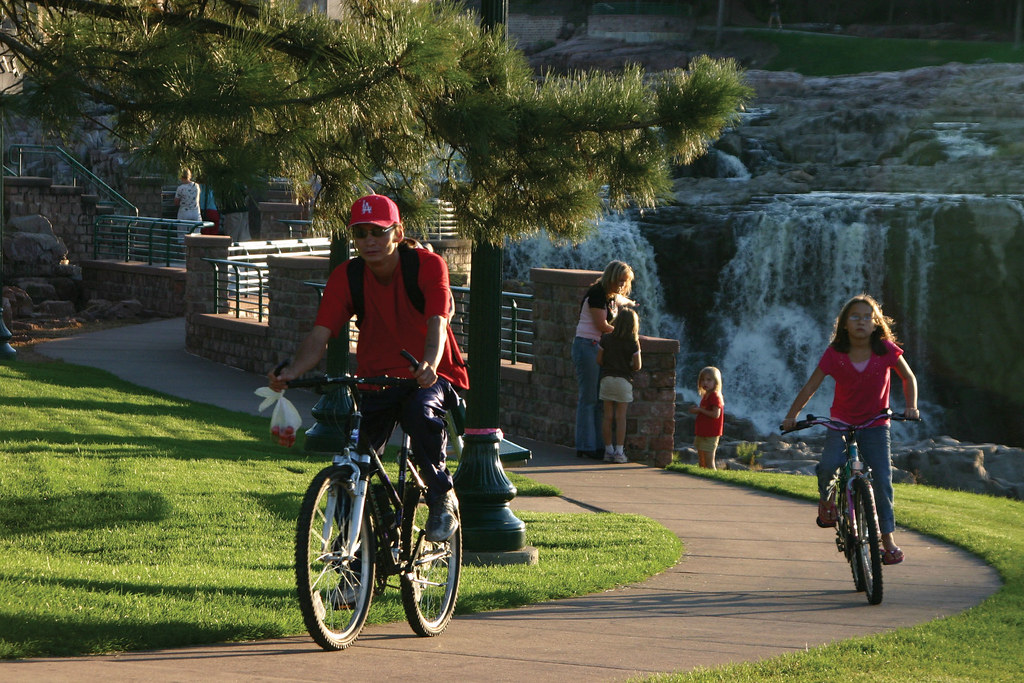 Sioux Falls Bicycle Trail